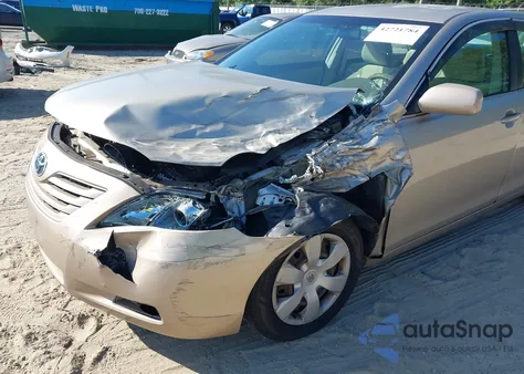 2008 Toyota Camry Ce/Le/Xle/Se z USA, uszkodzony, nr VIN 4T1BE46K08U780706